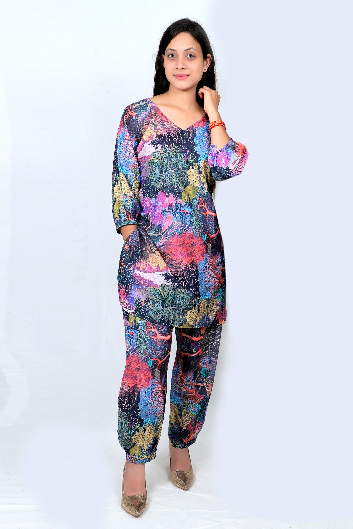 Elegant Women Co-ord Set – Stylish Matching Top & Bottom Outfit for Casual & Party Wear