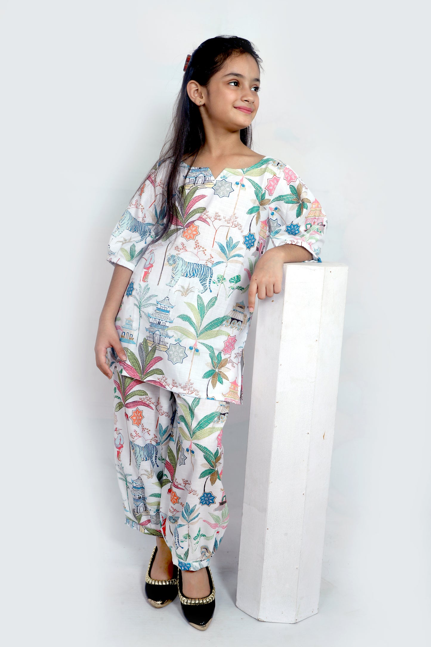 Kids Girls Cord Set – Comfortable & Stylish Matching Outfit white