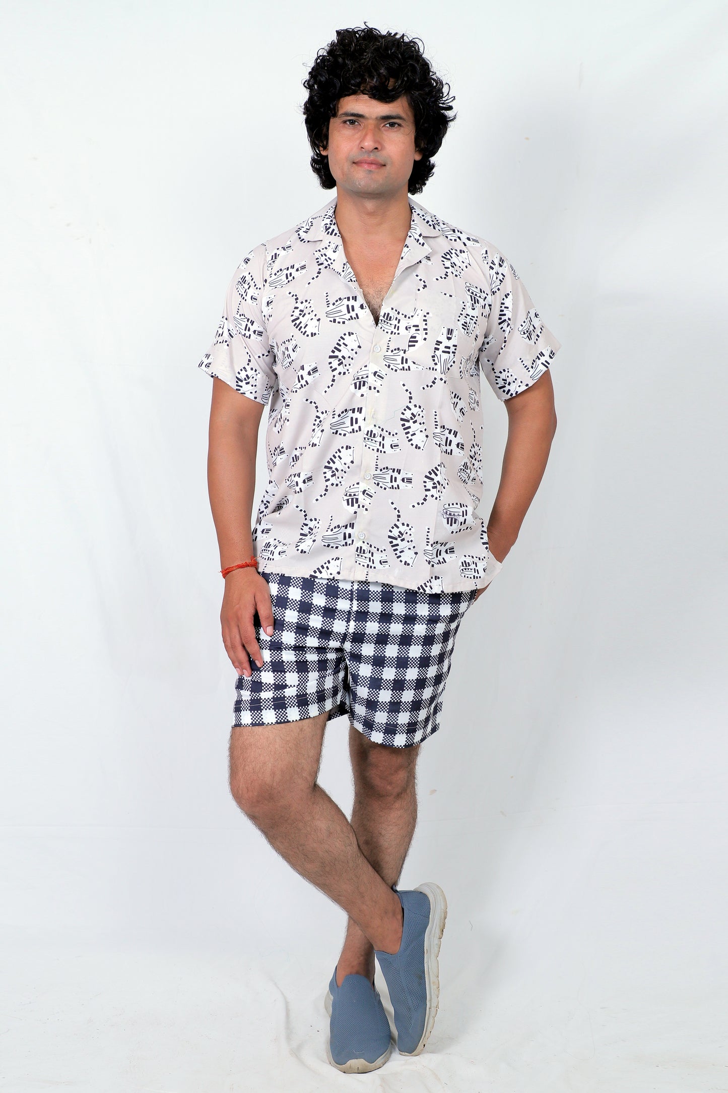 Men’s Co-Ord Set – Trendy T-Shirt & Bottom Wear Combo light grrey