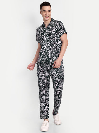 Men’s Co-Ord Set – Trendy T-Shirt & Bottom Wear Combo black printed