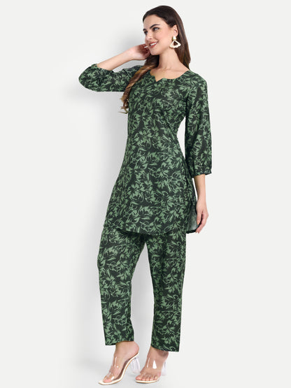 Elegant Women Co-ord Set – Stylish Matching Top & Bottom Outfit for Casual & Party Wear dark forest green
