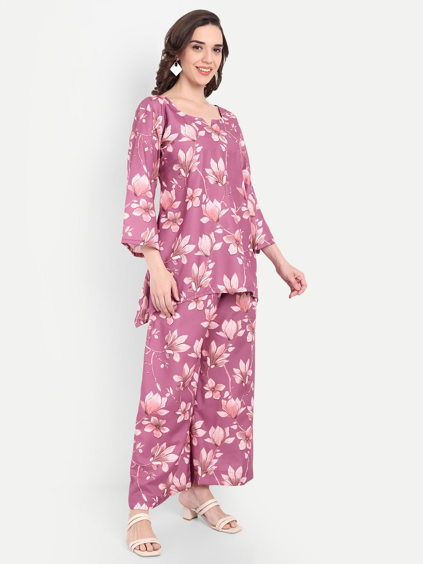 Elegant Women Co-ord Set – Stylish Matching Top & Bottom Outfit for Casual & Party Wear lavender