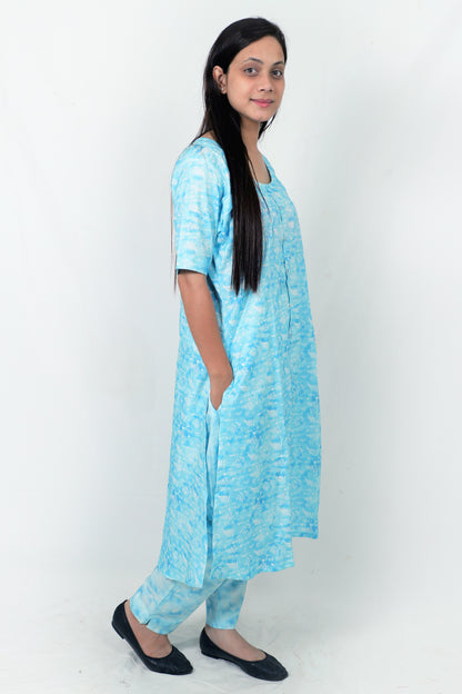 Women Ethnic Kurti – Long Kurti for Festive & Casual Wear blue