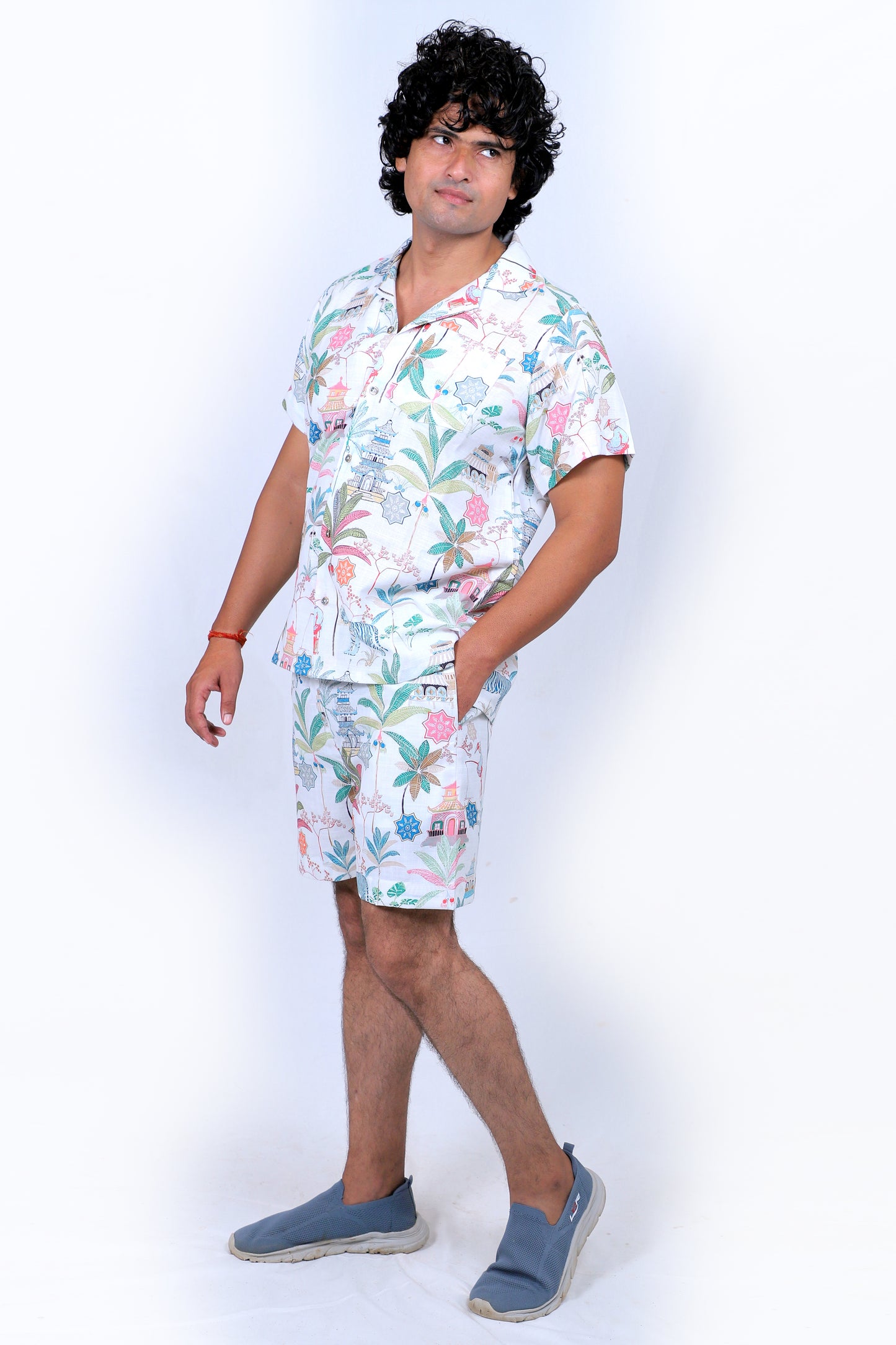 Men’s Co-Ord Set – Trendy T-Shirt & Bottom Wear Combo off white