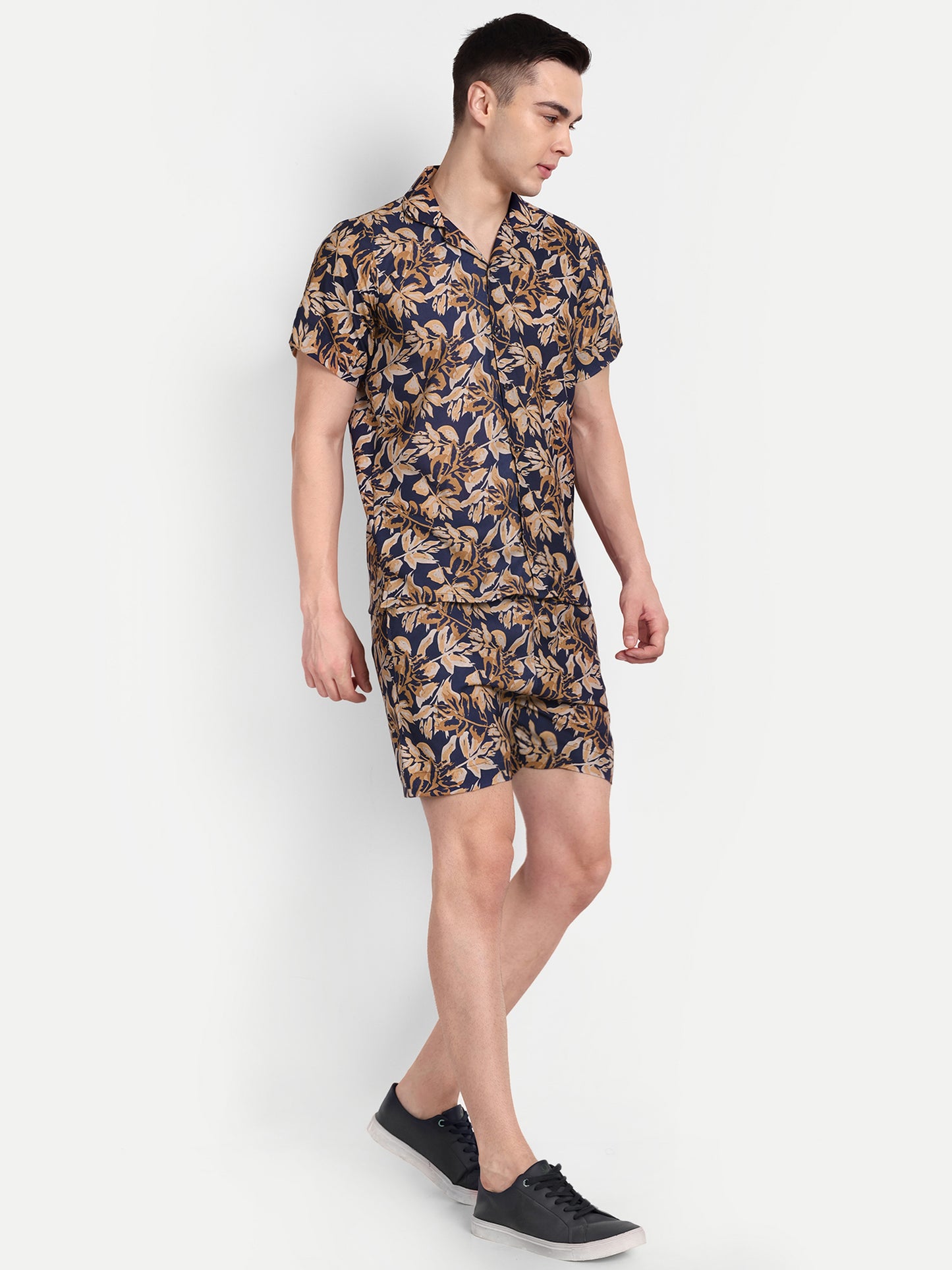 Men’s Co-Ord Set – Trendy T-Shirt & Bottom Wear Combo multicolor