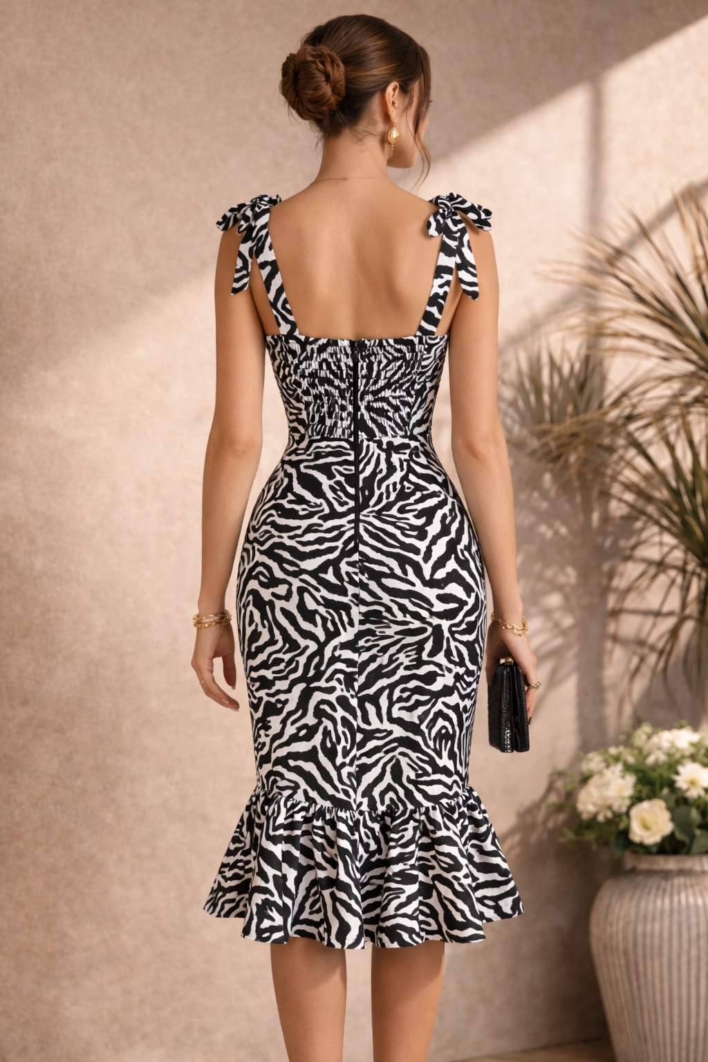 Women’s Black & White Zebra Print Bodycon Midi Dress – Elegant Sleeveless Party Dress with Front Slit