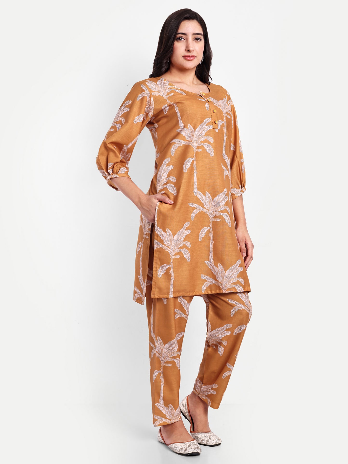 Elegant Women Co-ord Set – Stylish Matching Top & Bottom Outfit for Casual & Party Wear brown