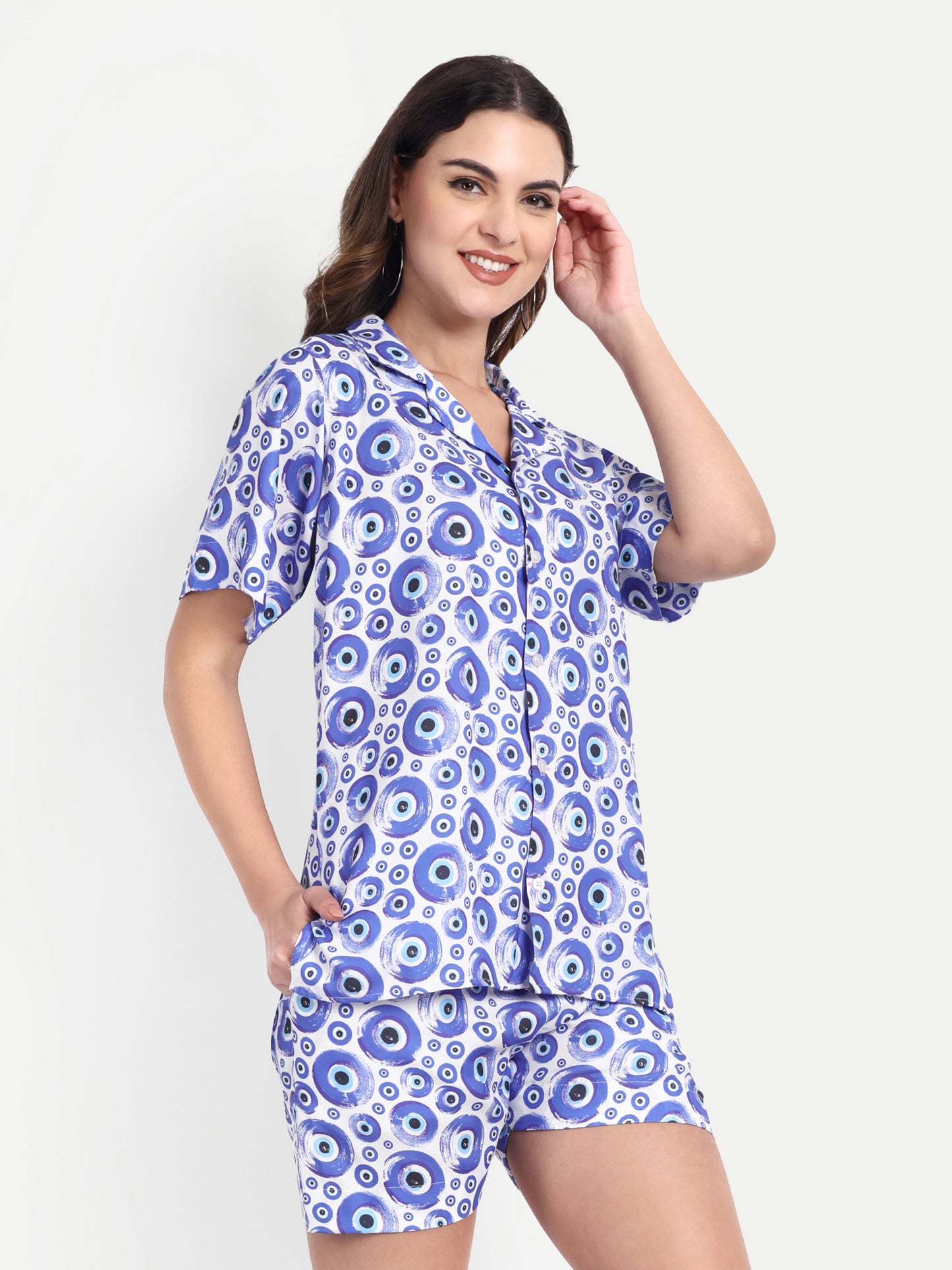Women Casual Cord Set – Comfortable Summer Co-Ord Outfit white and blue printed