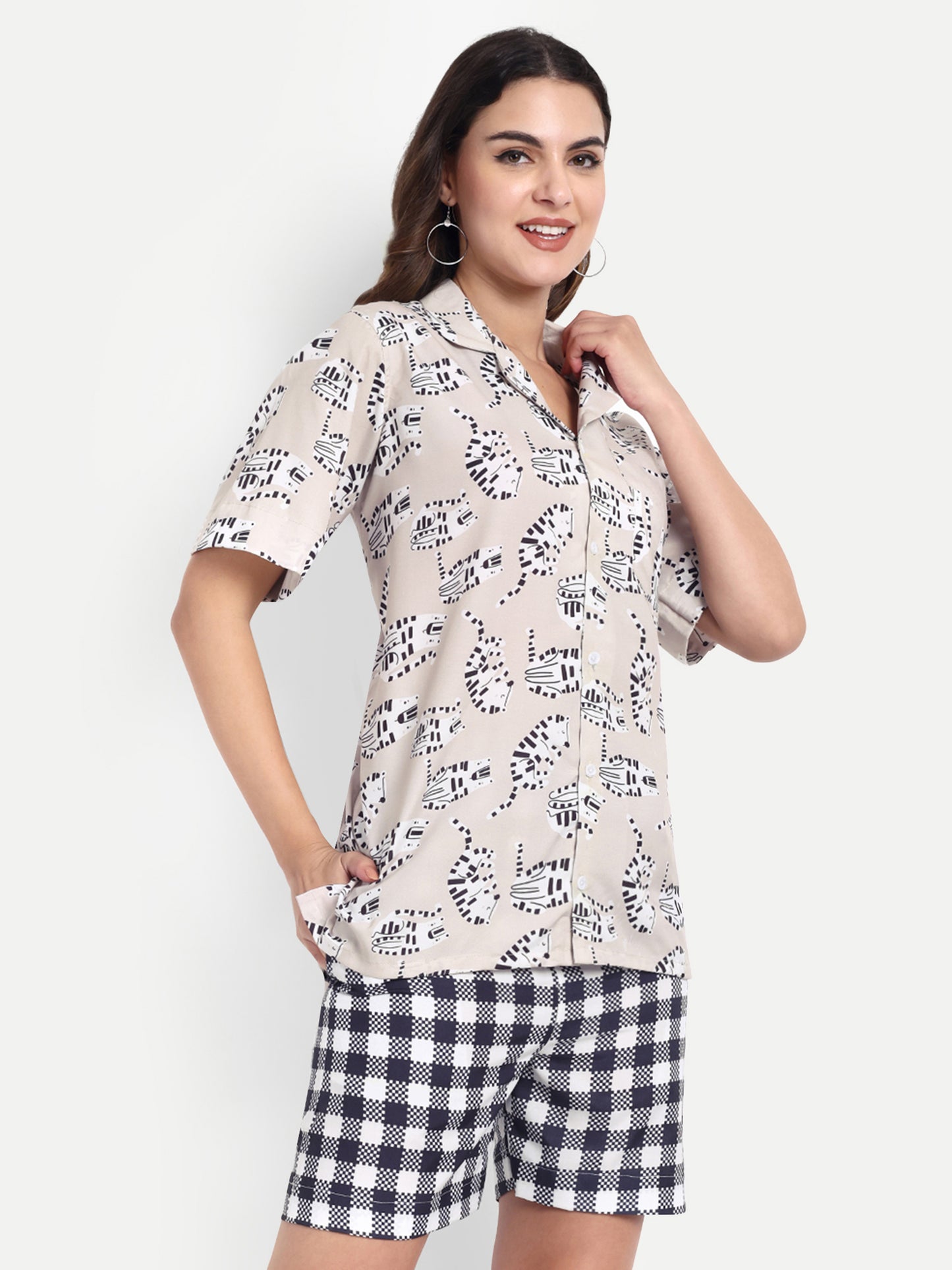 Women Casual Cord Set – Comfortable Summer Co-Ord Outfit off white