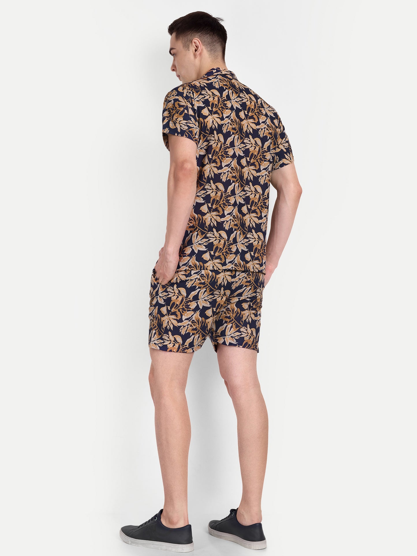 Men’s Co-Ord Set – Trendy T-Shirt & Bottom Wear Combo multicolor