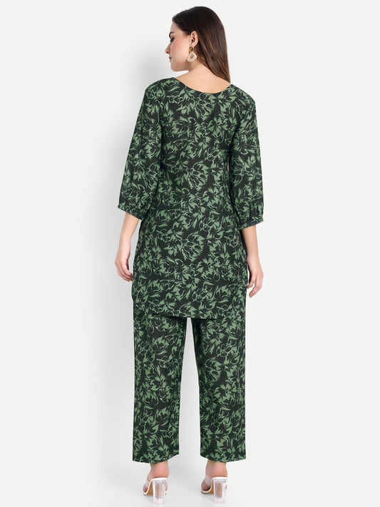 Elegant Women Co-ord Set – Stylish Matching Top & Bottom Outfit for Casual & Party Wear dark forest green
