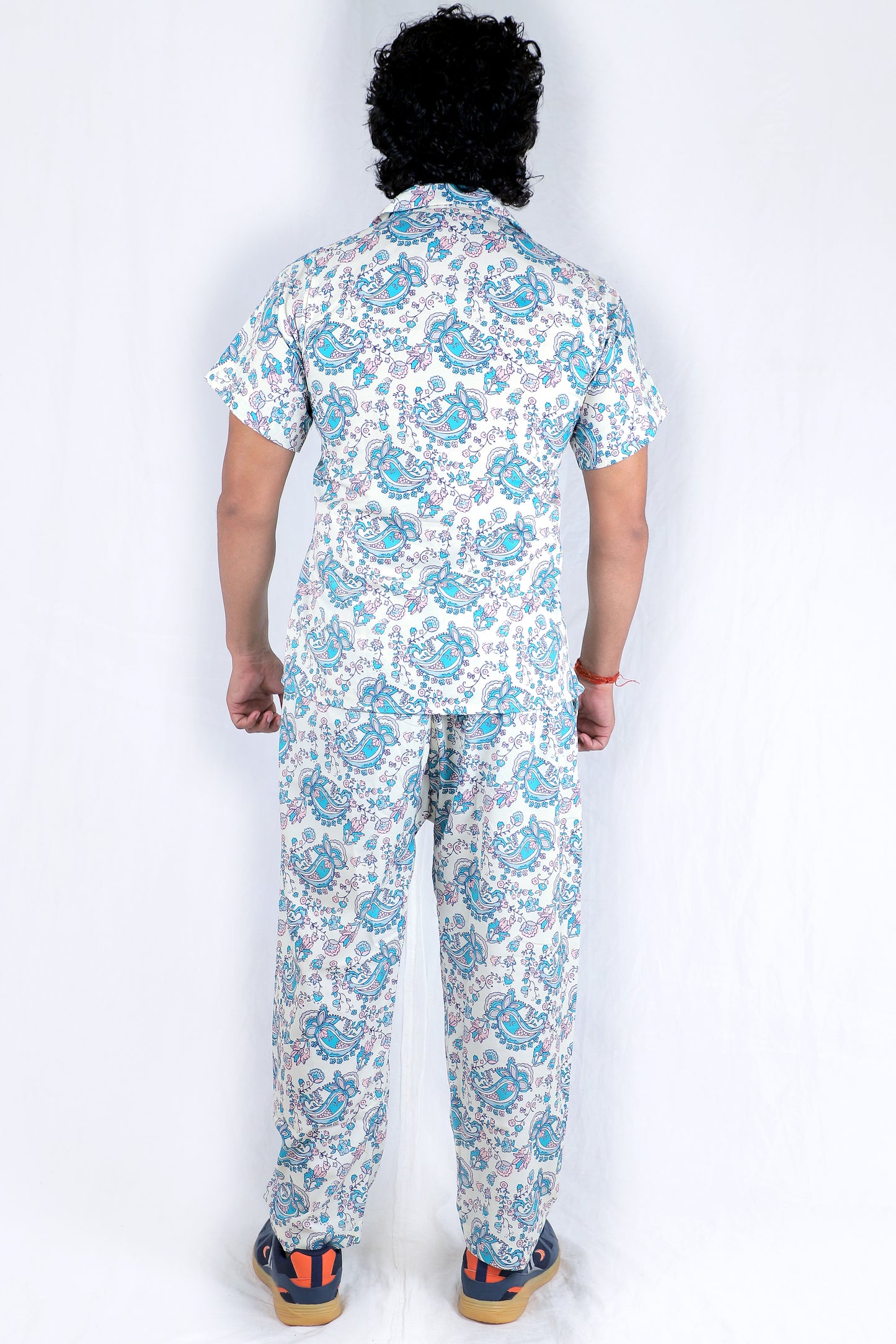 Men’s Co-Ord Set – Trendy T-Shirt & Bottom Wear Combo off white