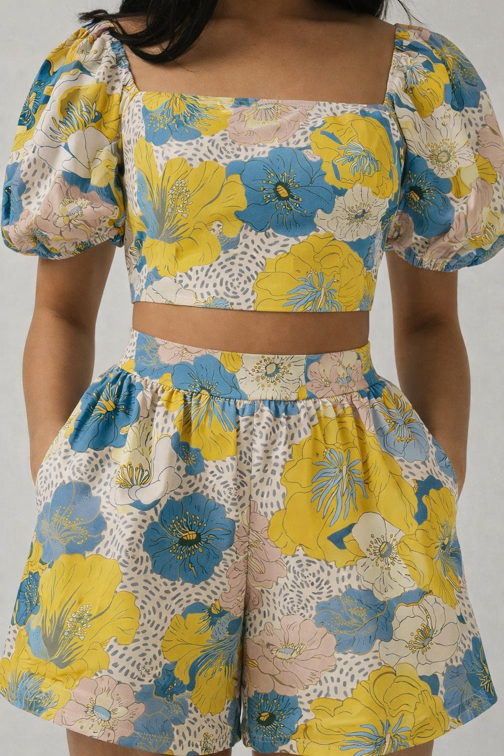 Yellow & Blue Floral Crop Top and Shorts Co-Ord Set for Women – Summer Casual Outfit
