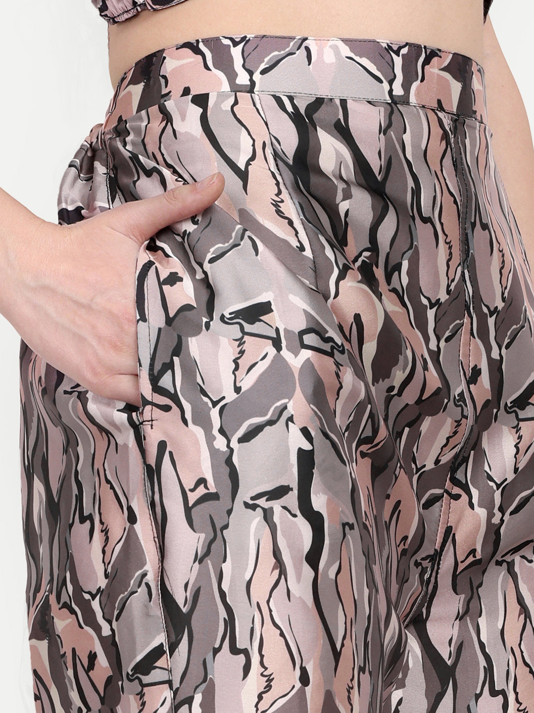 Elegant Women Printed Velvet Dress – Luxe Soft-Touch Party & Evening Wear
