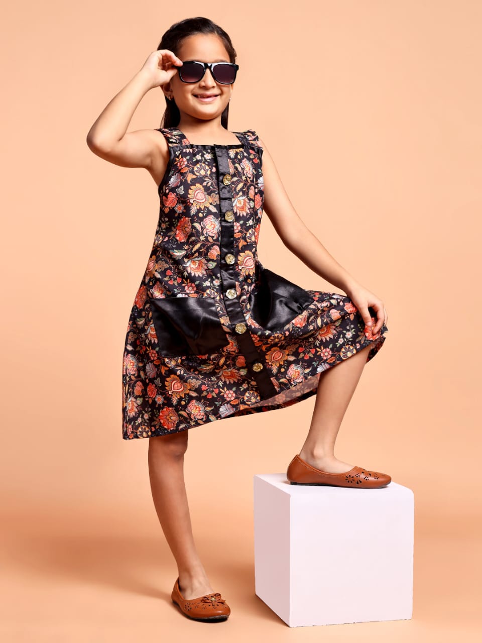 Girls Black Floral Printed Sleeveless Casual Dress