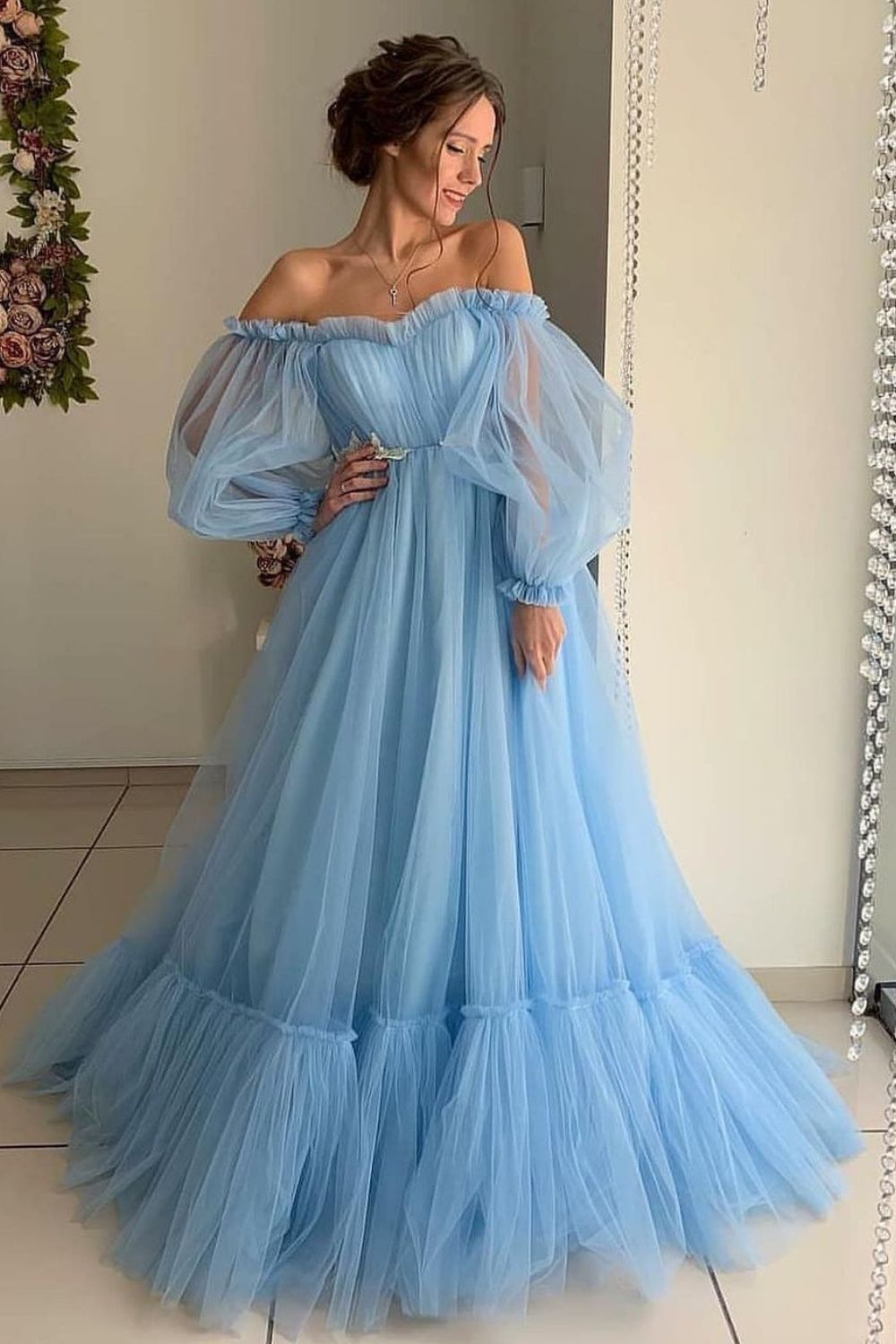 Women’s Luxury Sky Blue Off-Shoulder Tulle Ball Gown with Puff Sleeves